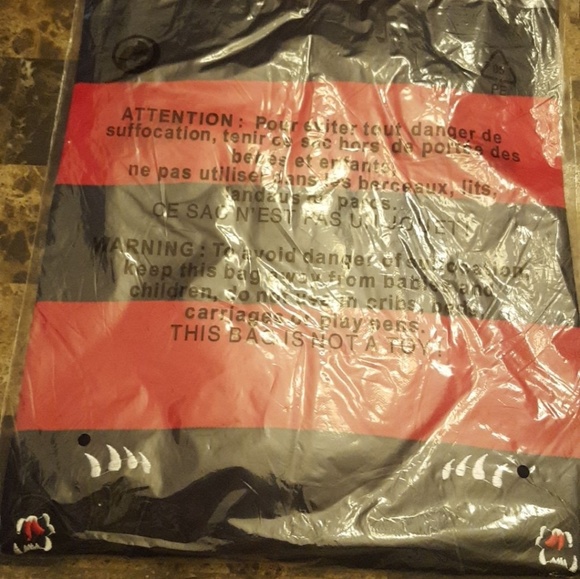 🚫SOLD!!🚫New Striped Panther Polo Red L - Picture 8 of 8